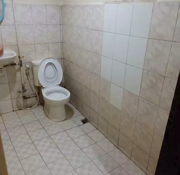 ユースホステル Srikandi