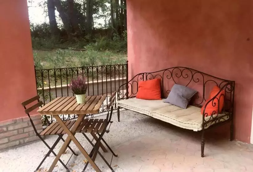 ホテル Monfrà   Ospitalità Rurale, Vigneti E Cantina