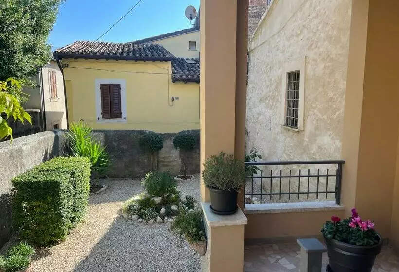 ペンション Affittacamere Il Piccolo Borgo Foligno