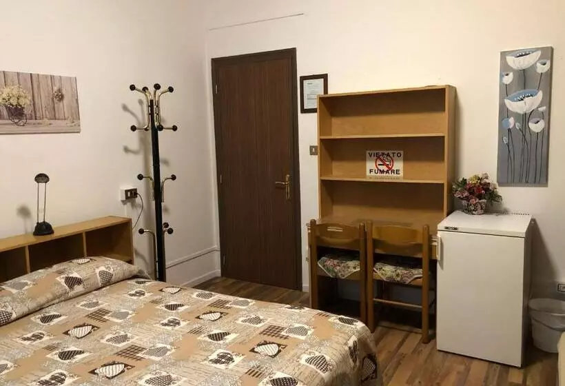 ペンション Alloggio Al Giardino