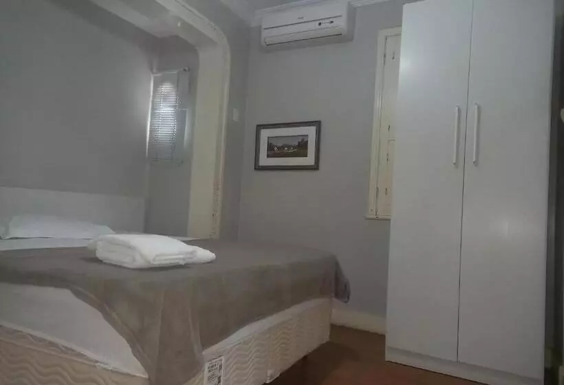 Majatalo Uba Apart Imóveis