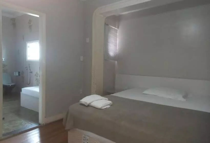 Majatalo Uba Apart Imóveis