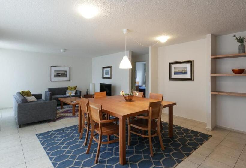 Apartamentos West End