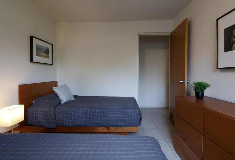 Apartamentos West End