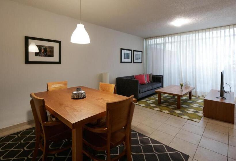 Apartamentos West End