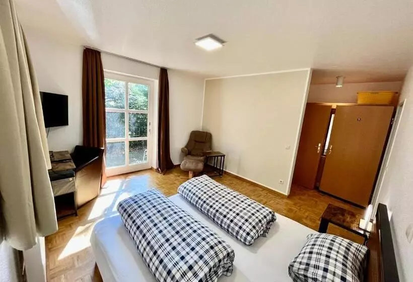 Aamiaismajoitus (B&B) Das Landhotel Zur Mühle