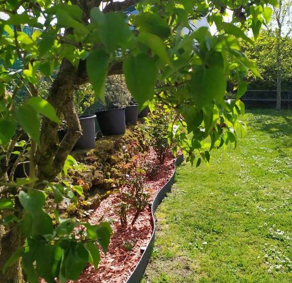 تختخواب و صبحانه Un Oasis De Quiétude Belle Chambre 22m2