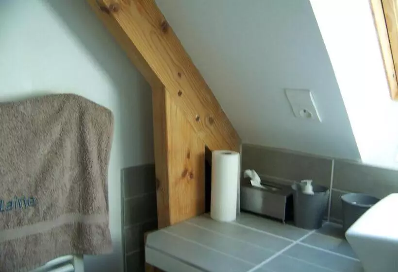 ベッドアンドブレックファースト Un Oasis De Quiétude Belle Chambre 22m2
