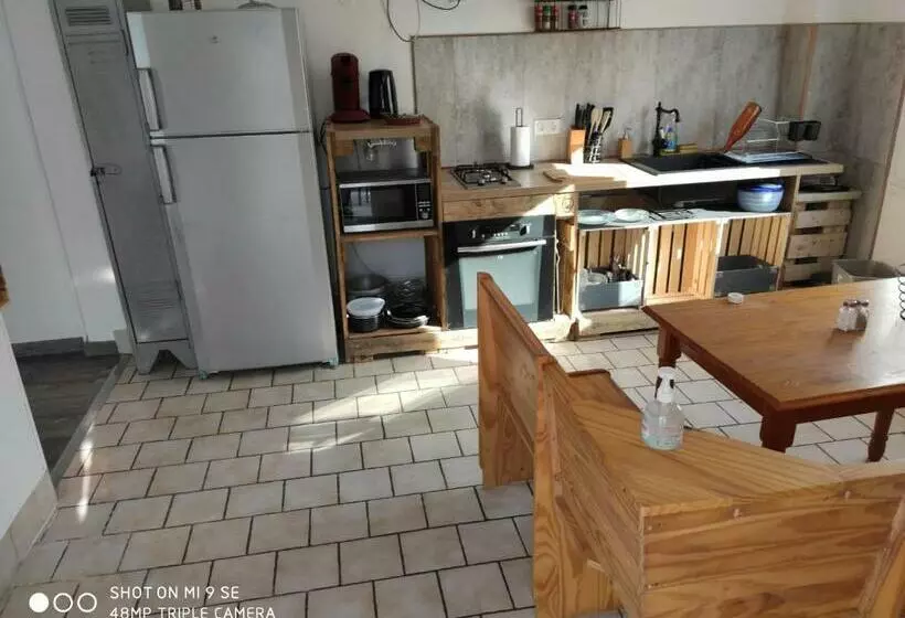 ベッドアンドブレックファースト Le Ranch   Chambres Privées   Proche Centre Ville