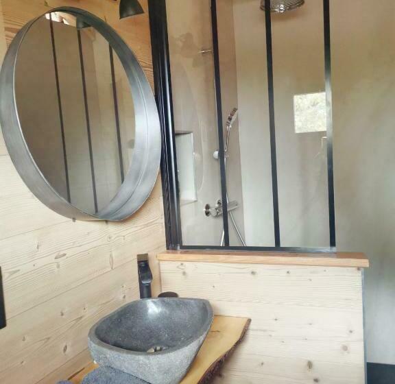 민박 L étang De La Tourne