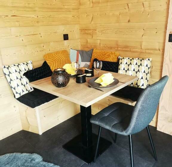 민박 L étang De La Tourne