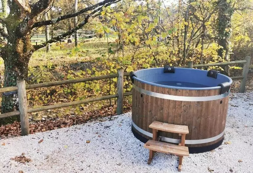 ベッドアンドブレックファースト L étang De La Tourne