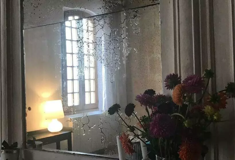 تختخواب و صبحانه Le Patio D Arles