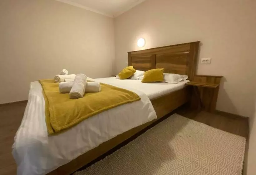 Majatalo Hanul Ursilor