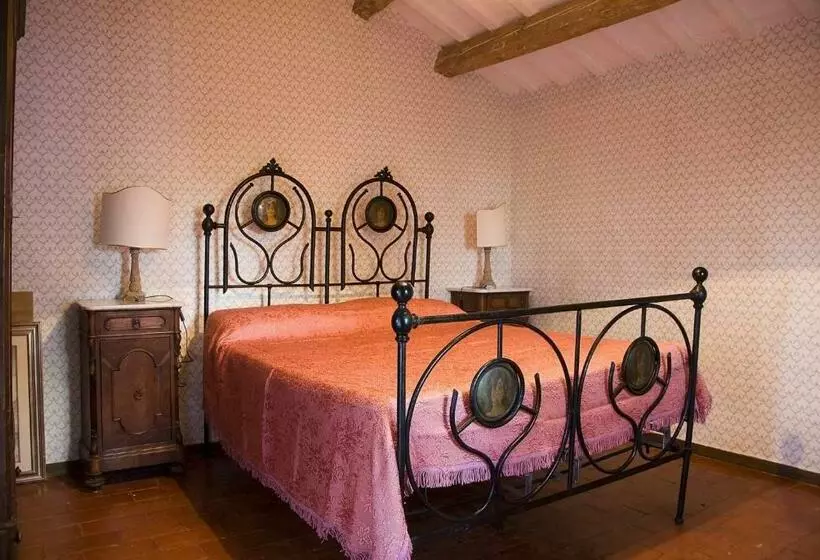 Aamiaismajoitus (B&B) Casa Dei Pini Country House