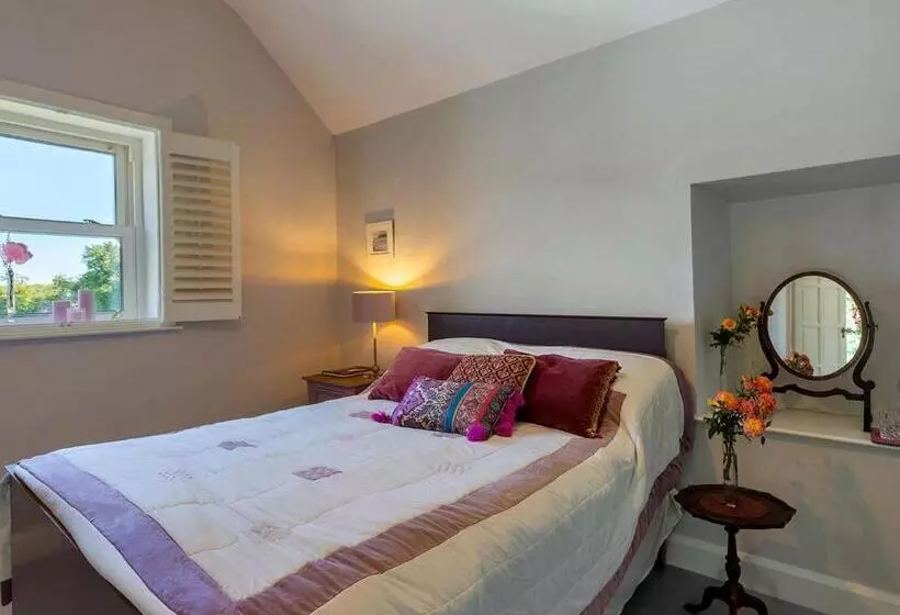 Coolcormack Stud B&b