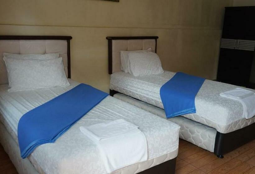 Bria Hotel & Convention