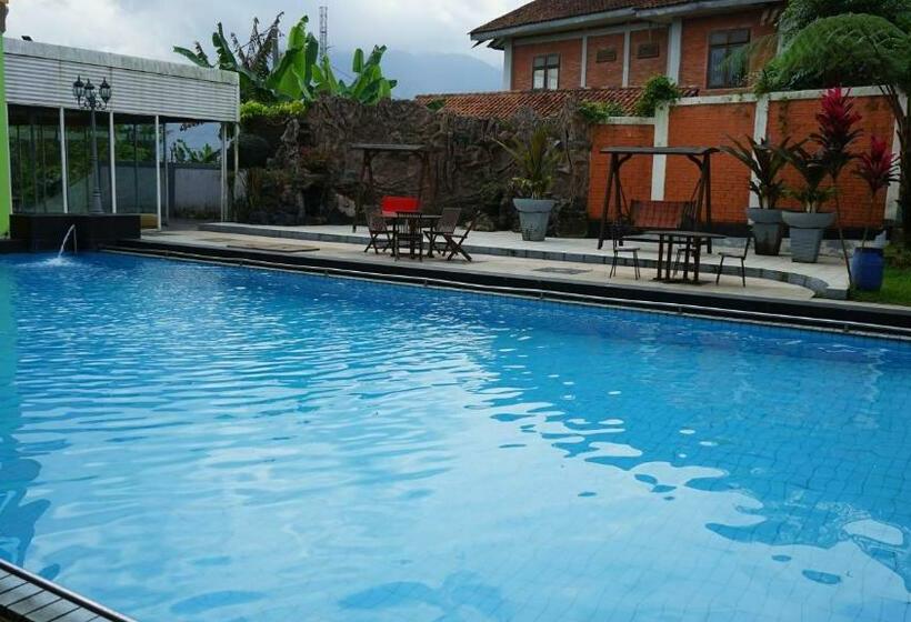 Bria Hotel & Convention