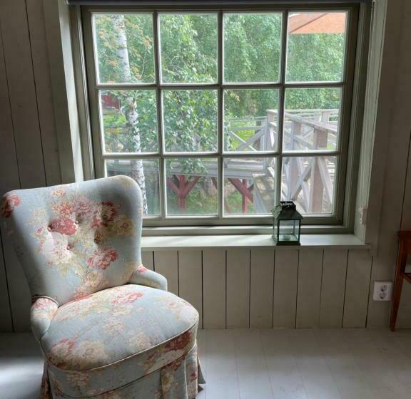 پانسیون Arphus Lodge