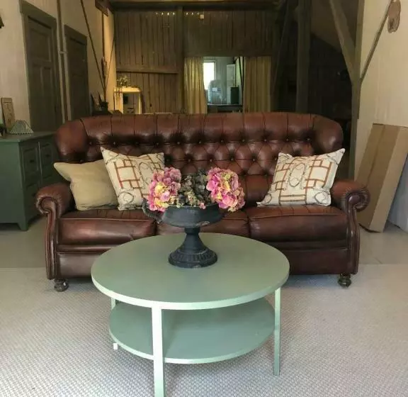 Majatalo Arphus Lodge