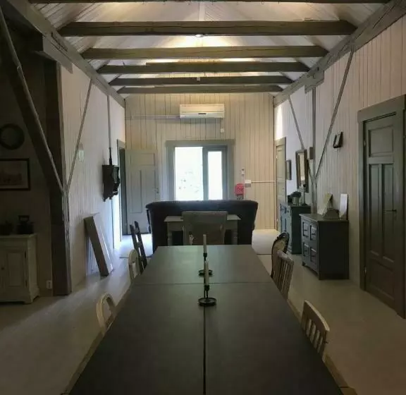 Majatalo Arphus Lodge