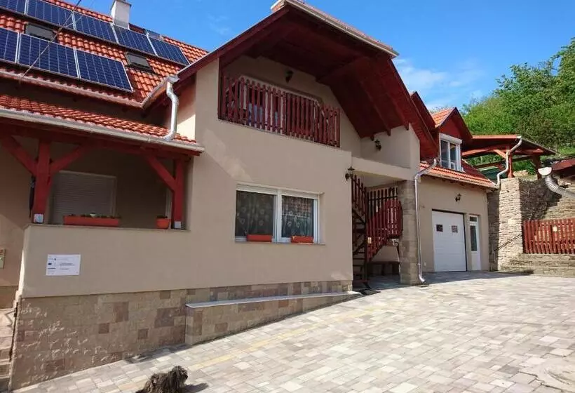 Majatalo Bé La 2 Vendégház