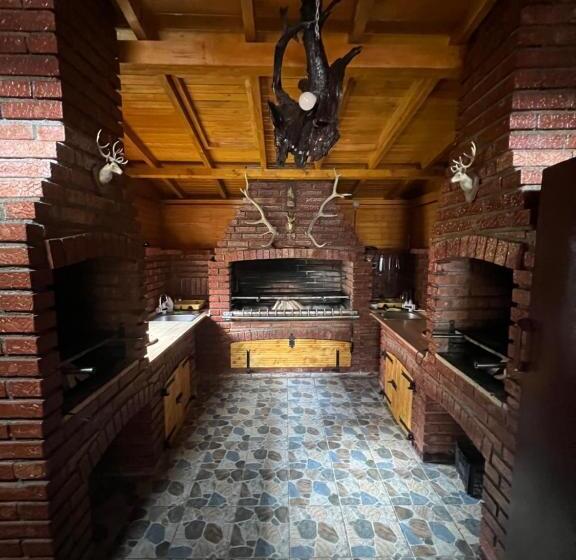 پانسیون Gasthaus Casa Kugler