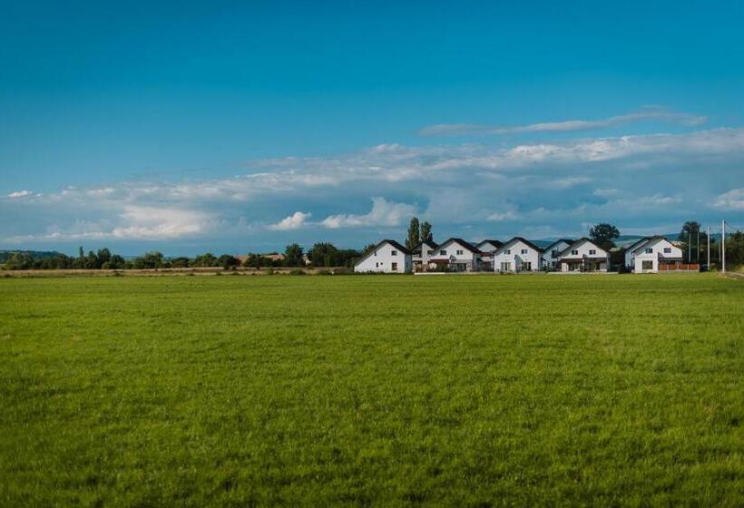 پانسیون Sunset Inn