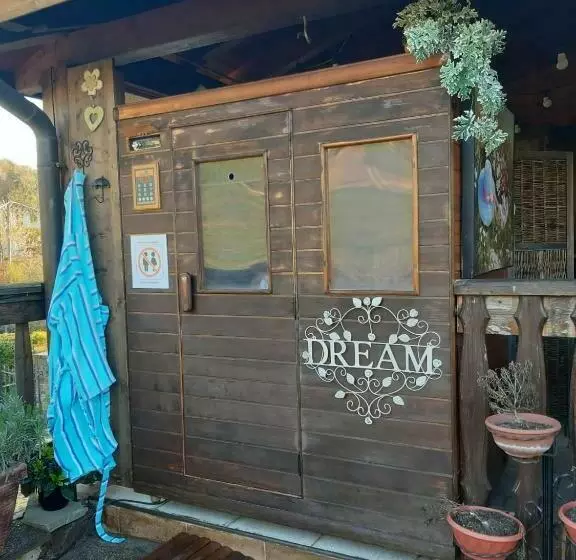 Aamiaismajoitus (B&B) Beb Villa Sorriso