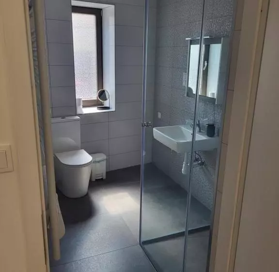 تختخواب و صبحانه Fakapu Pince és Panzió