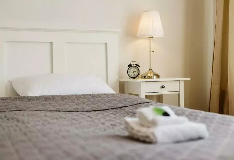 Aamiaismajoitus (B&B) Hangers