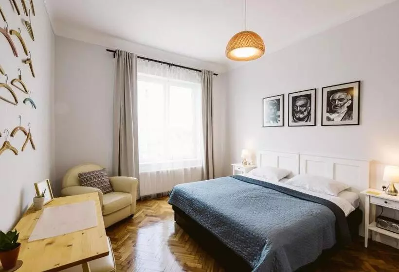 Aamiaismajoitus (B&B) Hangers