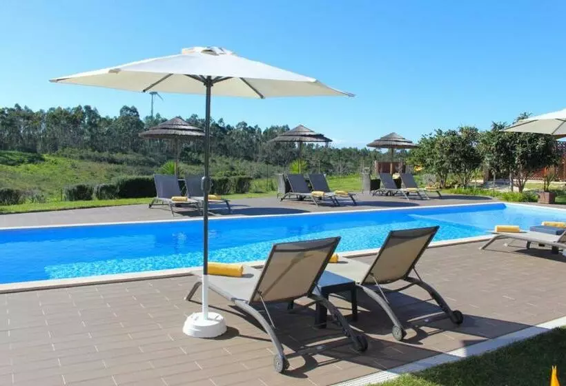 Hotelli Quinta Das Alfambras