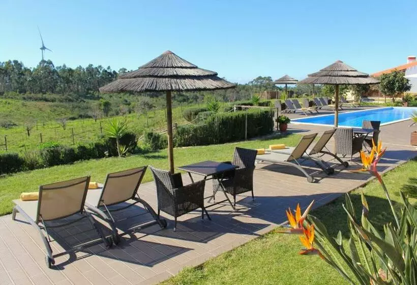 Hotelli Quinta Das Alfambras
