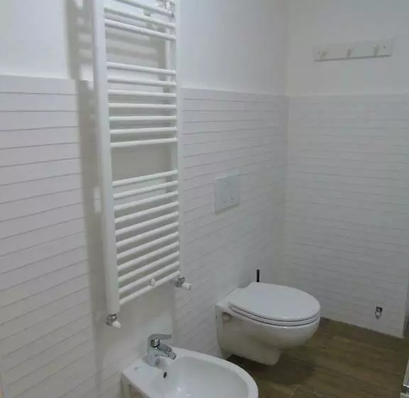 Majatalo Affittacamere Svemilla