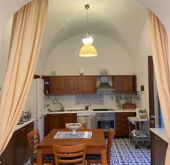 پانسیون Civico13 Capri