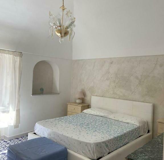 پانسیون Civico13 Capri