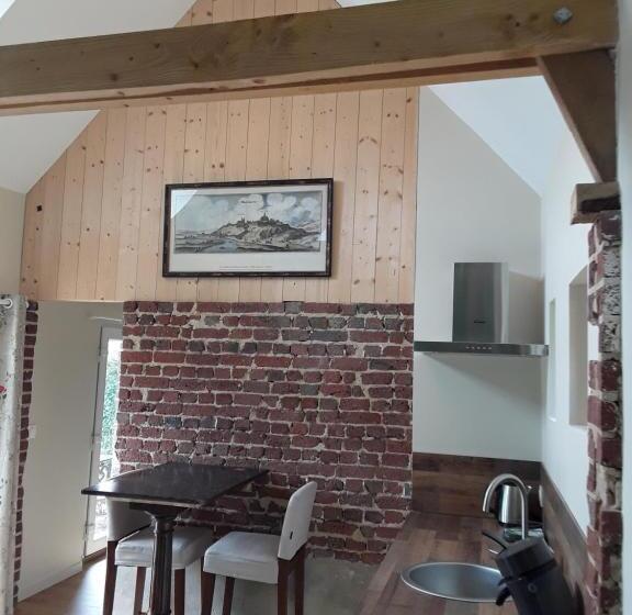 펜션 Les Charmilles De Valencendre