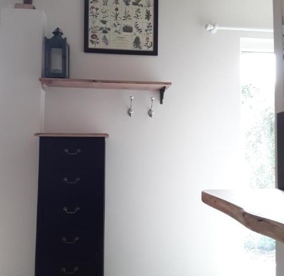 펜션 Les Charmilles De Valencendre