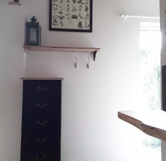 Majatalo Les Charmilles De Valencendre