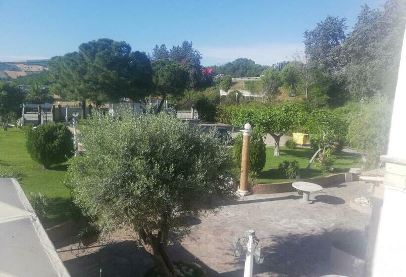 Pensjonat Trattoria Cognigni