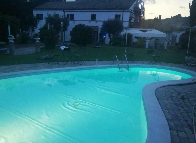 Pensjonat Trattoria Cognigni