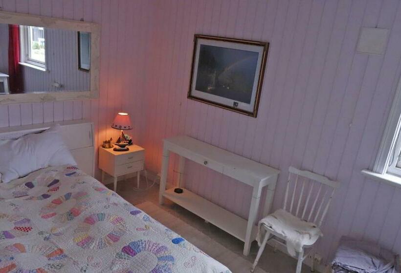 Risør Bed & Breakfast, Randvik Strand