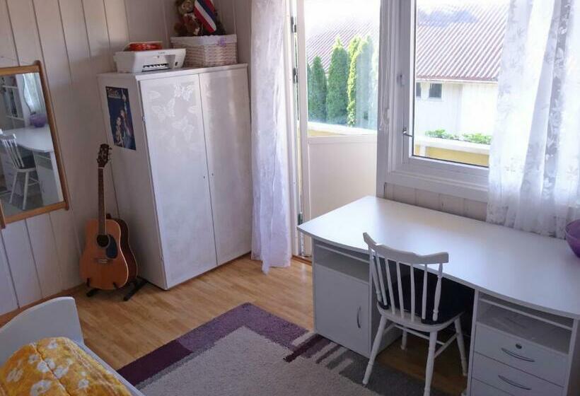 Risør Bed & Breakfast, Randvik Strand