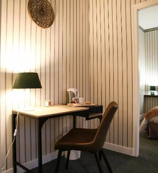 Aamiaismajoitus (B&B) Aux Portes Du Château