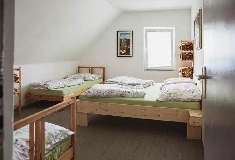 Bed and Breakfast Dom Na Slivnici