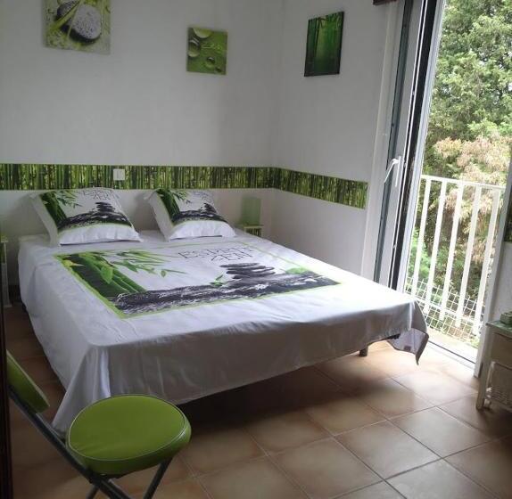 مبيت وإفطار La Bastide Neuve Des Oliviers