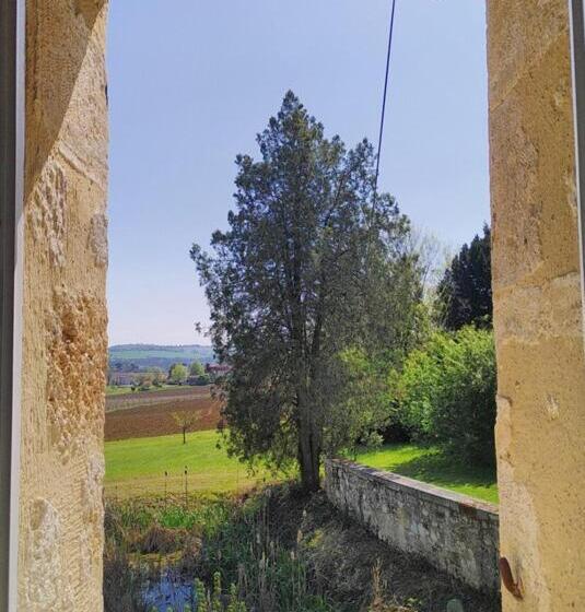 Bed and Breakfast Le Clot De Meste Duran