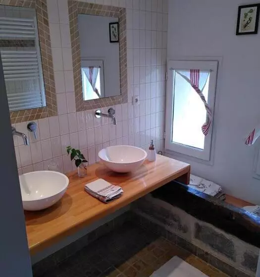 Aamiaismajoitus (B&B) Le Clot De Meste Duran