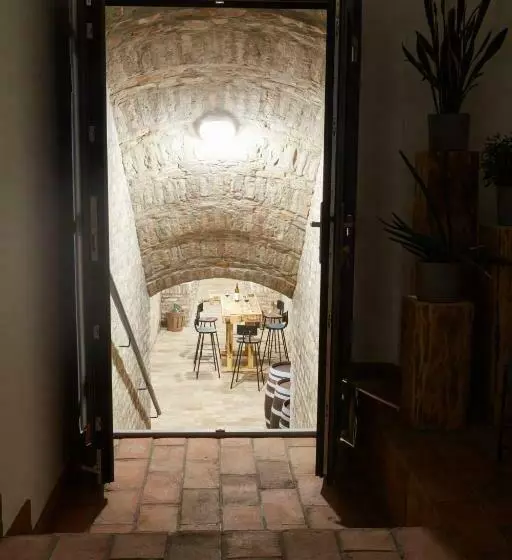 تختخواب و صبحانه Veranda